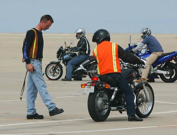 Motosiklete Başlarken Doğru Motosikleti Seçilmeli