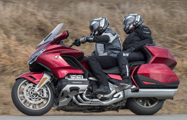 Honda Kalitesi İle Motosiklet Kullanmanın Keyfini Sürün