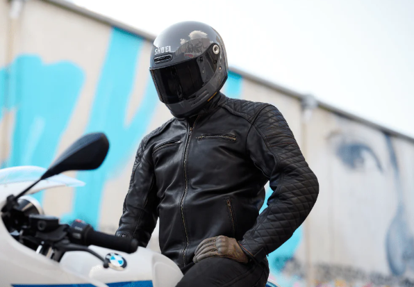 Kışlık Motosiklet Mont Modelleri: Soğuk Havada Güvenlik ve Konfor