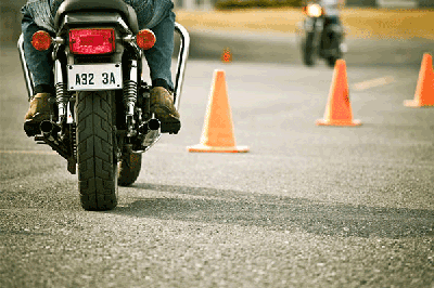 Motosiklet Güvenli Sürüş Teknikleri Nelerdir?