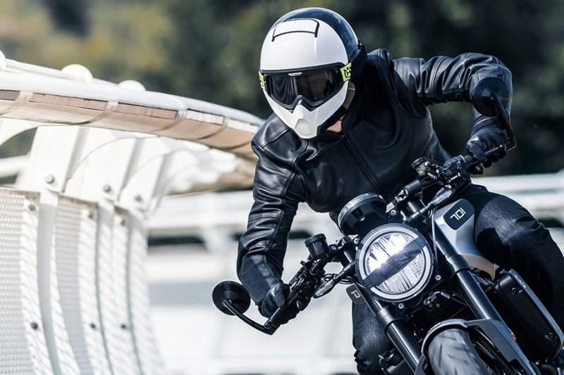 Bir Motorcunun En İyi Koruyucusu Kask