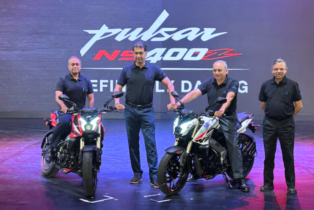 Bajaj Pulsar NS 400 Z : Tasarım ve Performansın Yeniden Tanımı