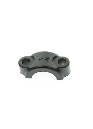 Yamaha YZF R25 Ön Fren Merkez Braketi
