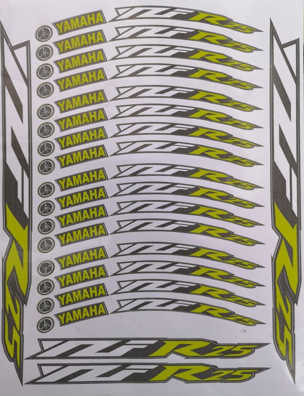 Yamaha YZF R25 Jant Şeridi Beyaz