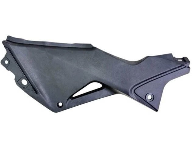 Honda CBR 125 Sağ Orta Yan Kapak