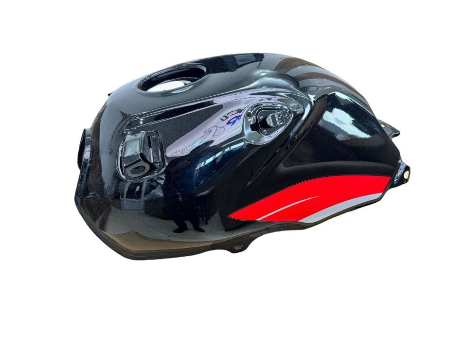 Honda CBF 150 Siyah Benzin Deposu