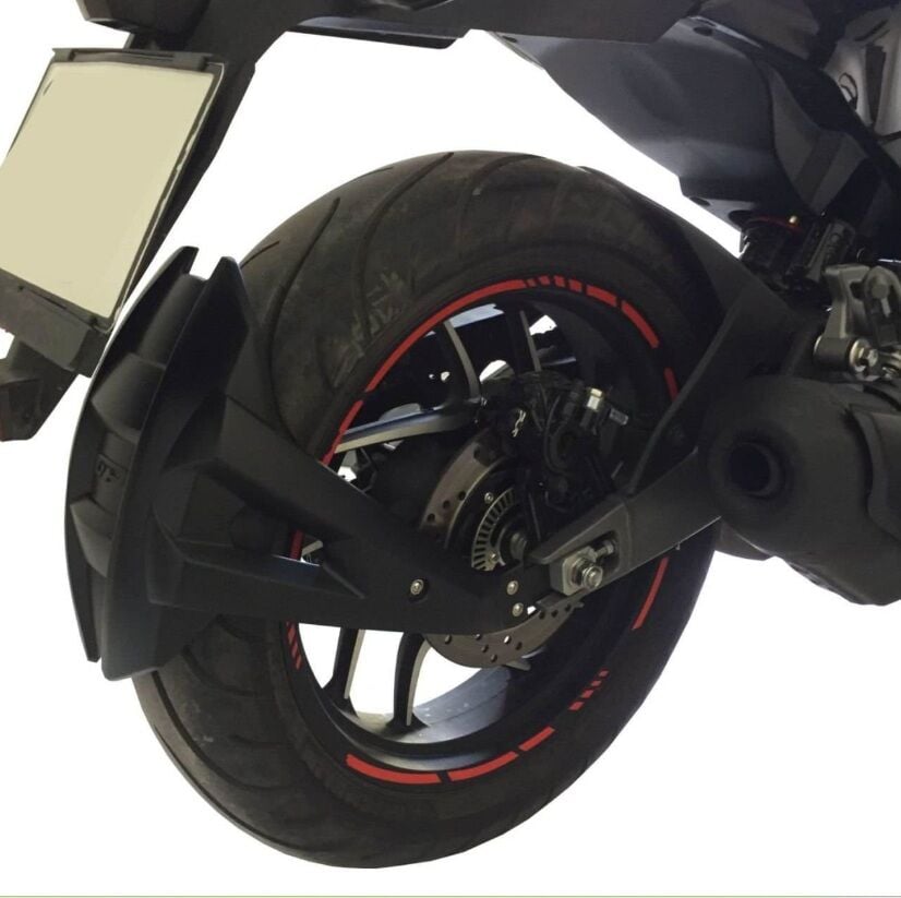 Bajaj Dominar Arka Çamurluk Sıyırıcı