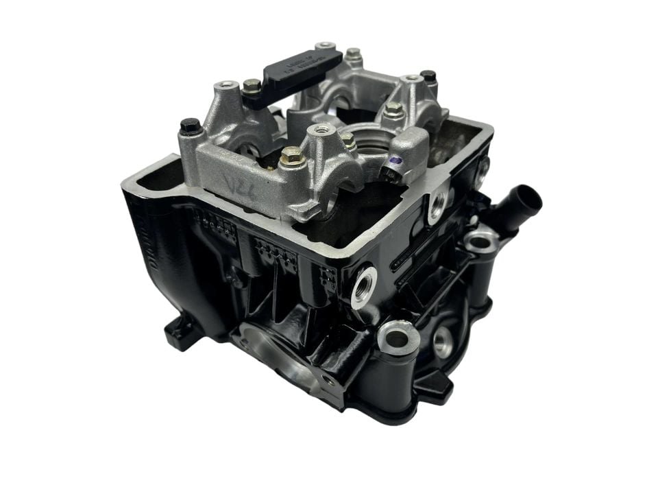 Bajaj Dominar 400 UG Silindir Kapağı