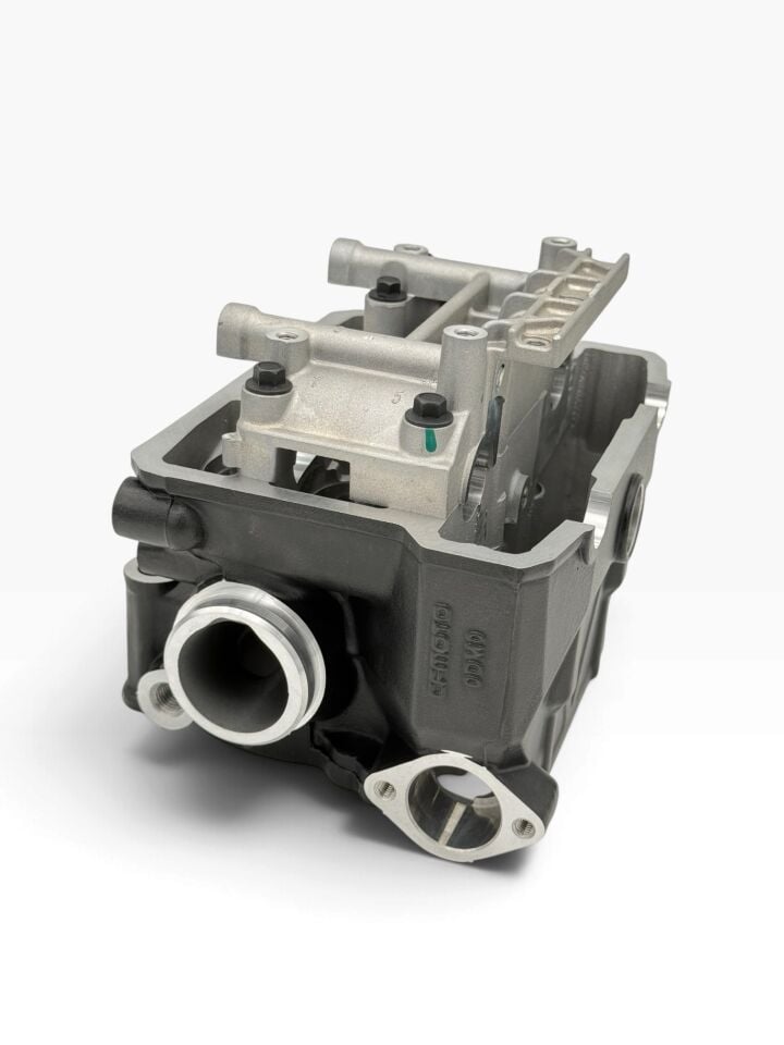 CF Moto 250 NK Silindir Üst Kapak