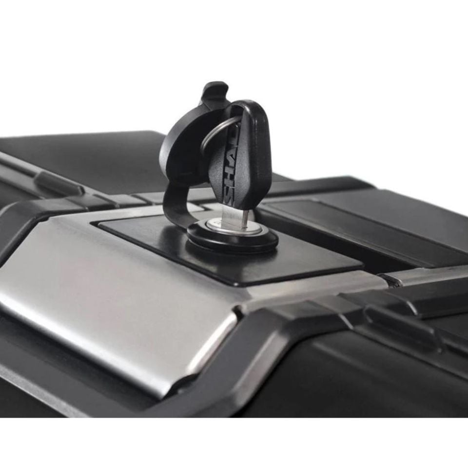 SHAD TR48 TERRA ALÜMİNYUM ÇANTA - Black Edition D0TR48100B