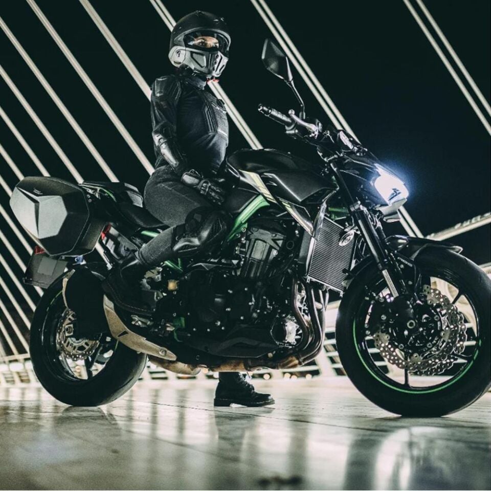 Shad Sert Kabuk Motosiklet Heybe Yan Çanta 30L X0SE48SR